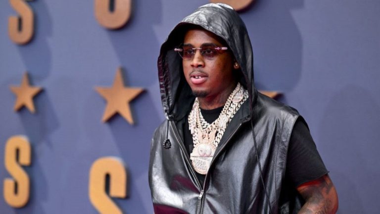 L'équipe de football de la FAMU suspendue après le tournage d'une vidéo du Real Boston Richey
