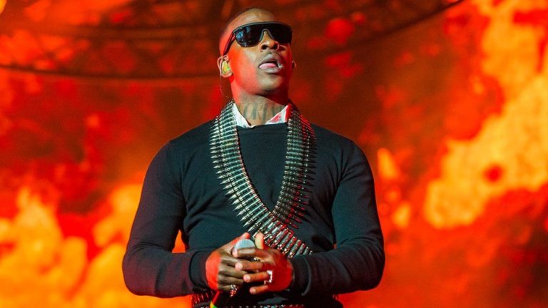 Skepta rend hommage à Amy Winehouse avec un nouveau single samplant sa chanson
