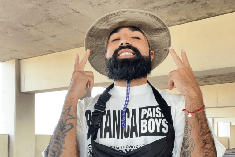 Galactico a un impact sur sa communauté à travers la musique et l'entrepreneuriat
