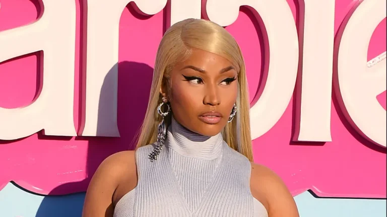 Nicki Minaj montre la couverture de son deuxième album pour "Pink Friday 2"Nicki Minaj montre la couverture de son deuxième album pour "Pink Friday 2 News
