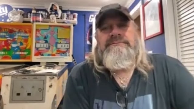 BLABBERMOUTH.NET