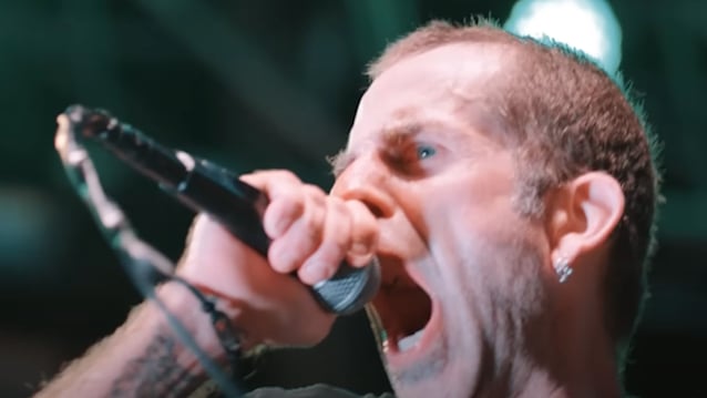 BLABBERMOUTH.NET