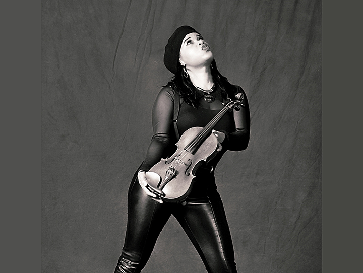 L'artiste de jazz et productrice de musique Mileisy M. sort un nouveau son, "Pass Out Then Alive", du désespoir à l'espoir
