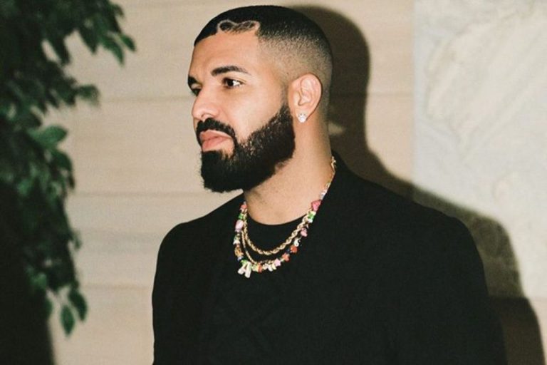 Drake célèbre l'anniversaire de "Views"

