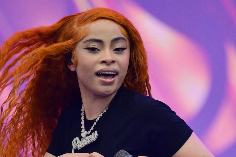 Ice Spice brille dans la collaboration 'Fisherrr (Remix)'

