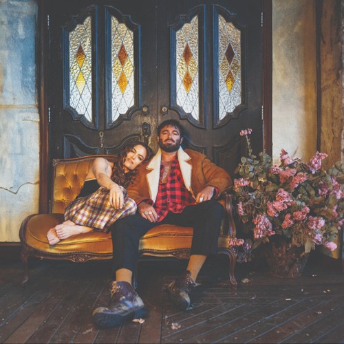 Angus et Julia Stone impatients de collaborer avec Niall Horan après le duo
            

