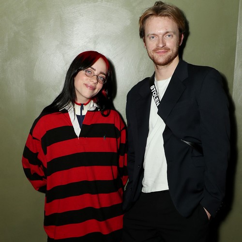 Finneas O'Connell s'insurge contre la critique de l'album Billie Eilish de Pitchfork
            

