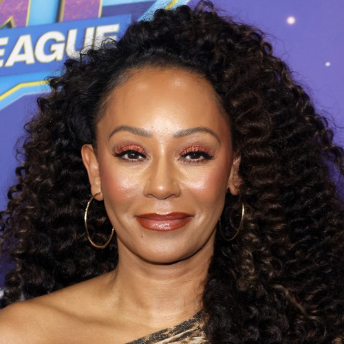 Mel B souhaite collaborer à nouveau avec Missy Elliott
            

