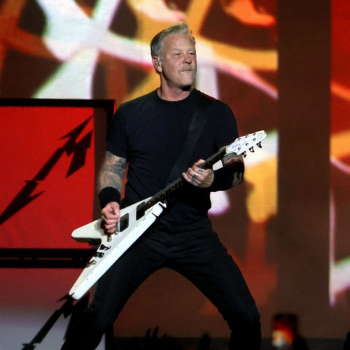 La légende de Metallica, James Hetfield, fait encore des « cauchemars » avant de partir en tournée
            

