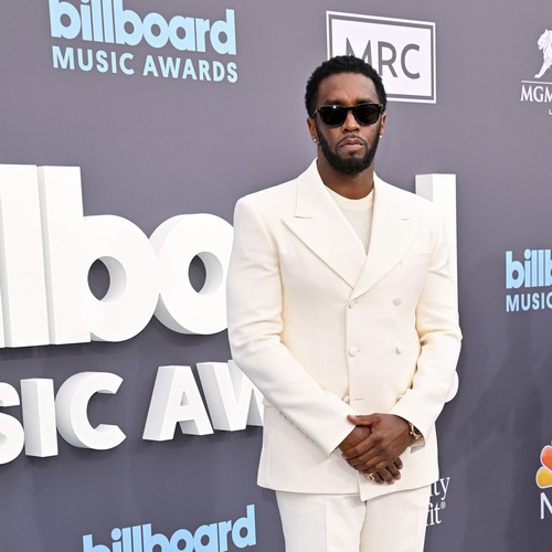 P Diddy déchu de son diplôme honorifique
            

