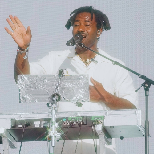 SZA et Sampha donnent le coup d'envoi du BST Hyde Park avec des sets classiques
            

