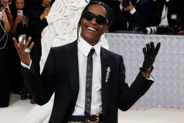 A$AP Rocky et RZA sont mannequins pour Savage X Fenty Classics
