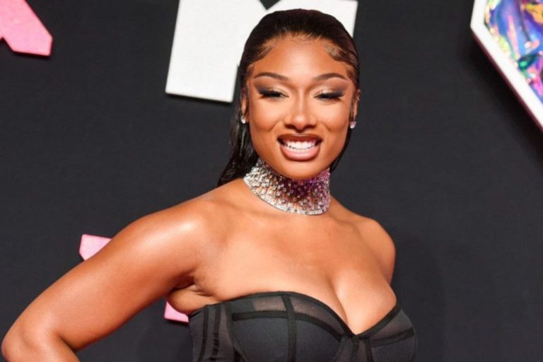 Megan Thee Stallion lance des produits exclusifs « Hot Girl Summer Tour » pour Amazon Prime Day
