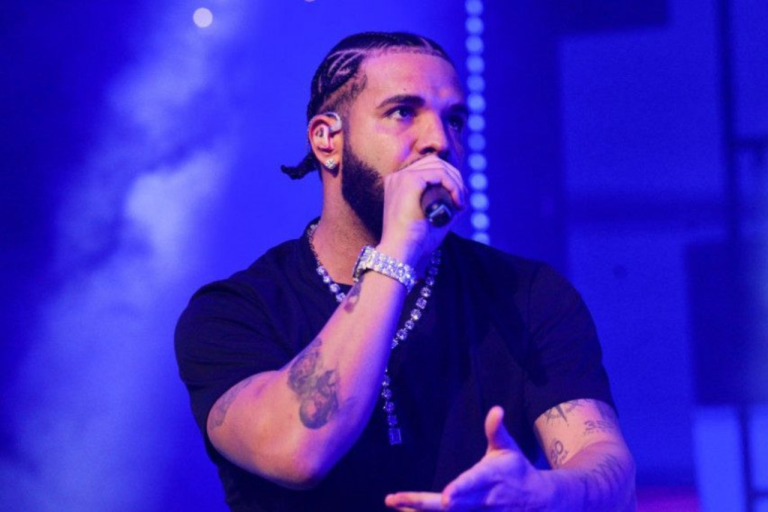 Drake dévoile trois nouveaux morceaux de « 100 GIGS » sur les plateformes de streaming
