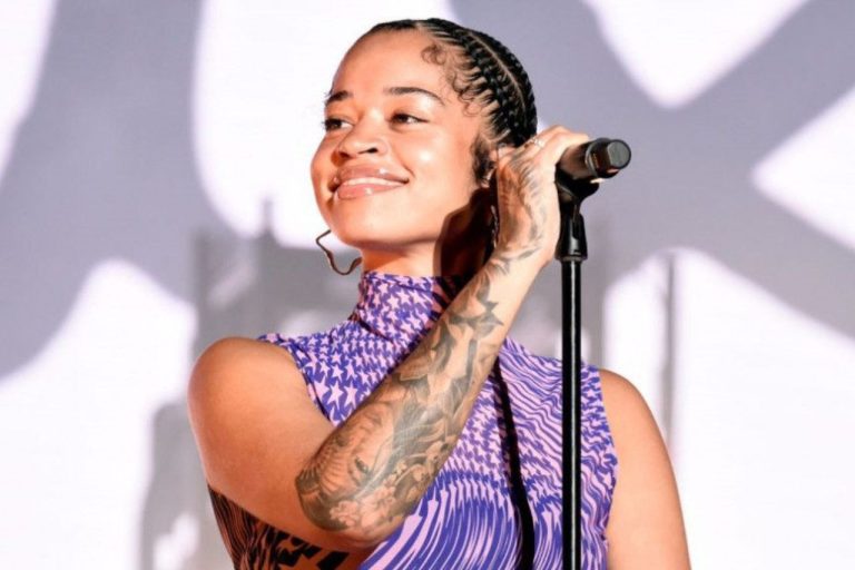 Ella Mai et Jayson Tatum présentent leur nouveau-né
