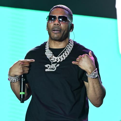 Nelly arrêtée pour possession de drogue
            

