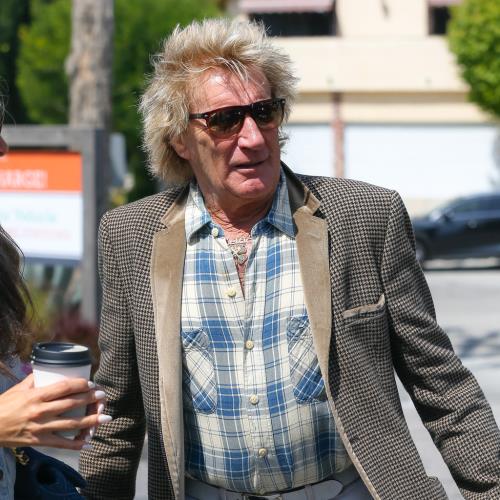 Rod Stewart annule plusieurs concerts
            

