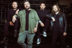 SEETHER annonce l&rsquo;EP numérique « Beneath The Surface » et partage le single « Into The Ground »