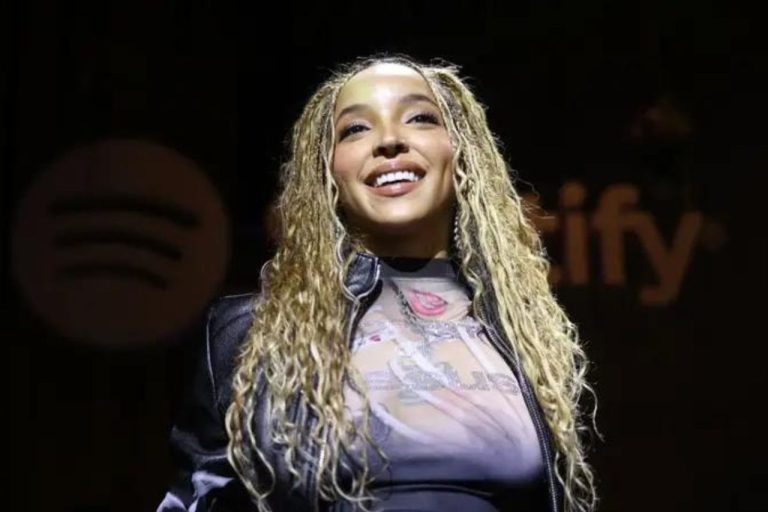 Tinashe's Dream collabore avec SZA et Rosalía News
