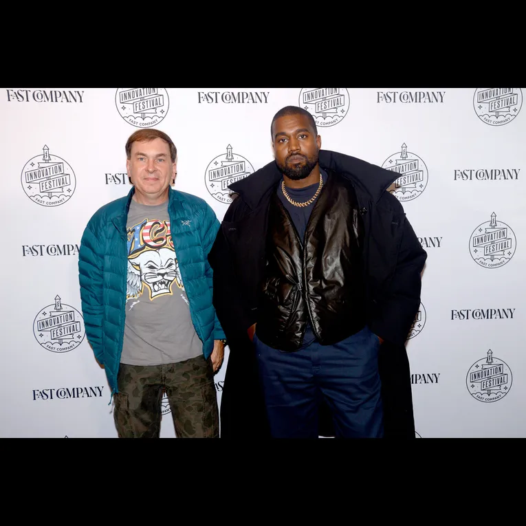 Pourquoi Kanye West a-t-il viré Steven Smith, son designer de longue date ?
