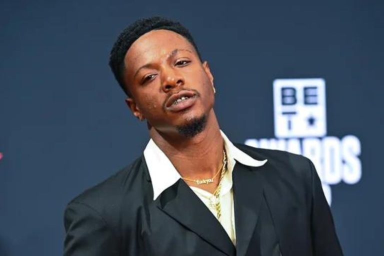 Joey Bada$$ nommé plus jeune artiste en résidence au Clive Davis Institute de l'Université de New York
