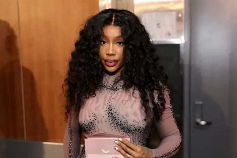 SZA confirme que le troisième album « LANA » sera « bientôt disponible » sur Hot Ones News
