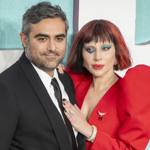 Lady Gaga et Michael Polansky envisagent de se marier au palais de justice
            

