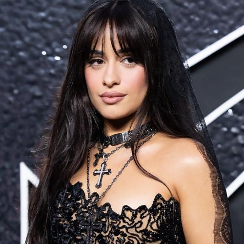 Camila Cabello se souvient avoir été laissée en larmes par Beyoncé
            

