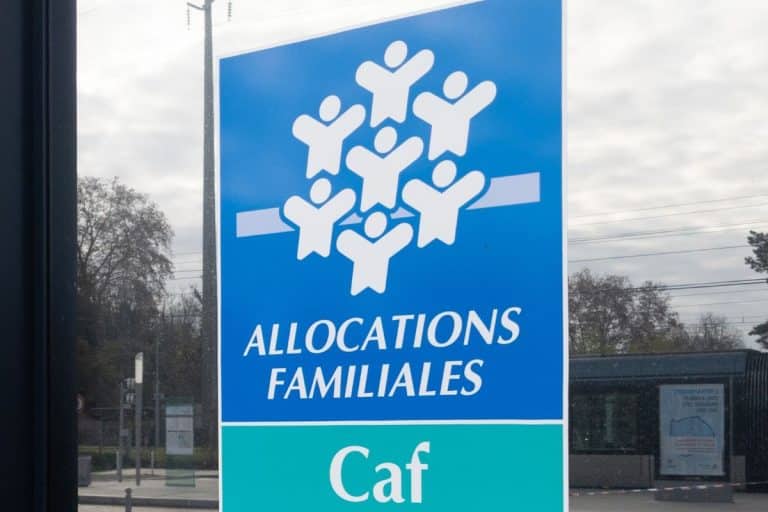 CAF : La prime d&rsquo;activité annulée si vous dépassez ces revenus