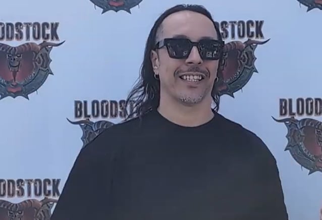BLABBERMOUTH.NET