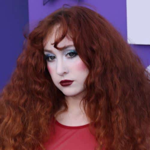 Chappell Roan commencera à écrire le prochain album une fois qu'elle pourra `` se détendre pour une seconde ''
            

