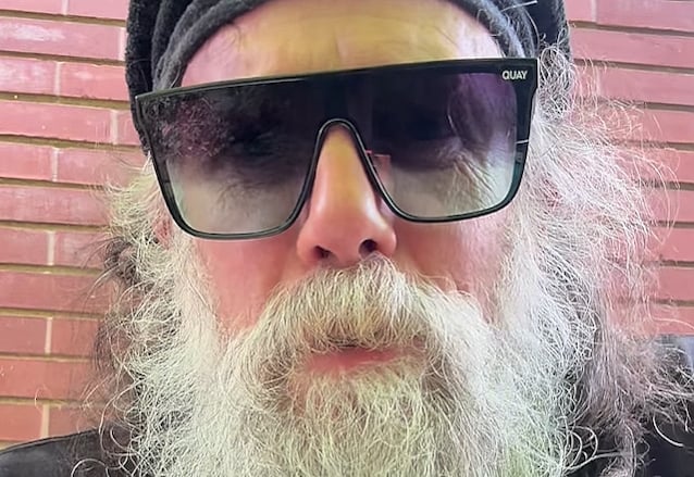 BLABBERMOUTH.NET