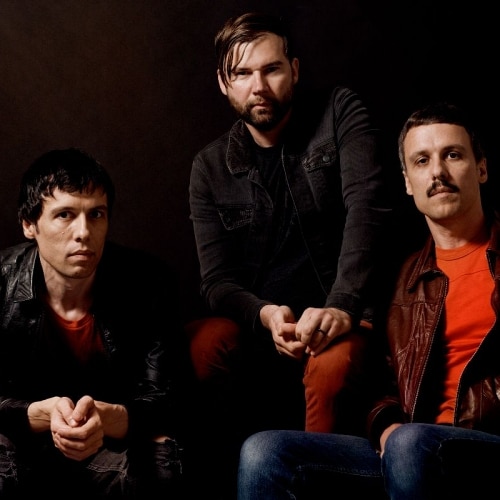 Les Cribs annoncent le premier nouvel album en cinq ans, "Vendre une ambiance"
            

