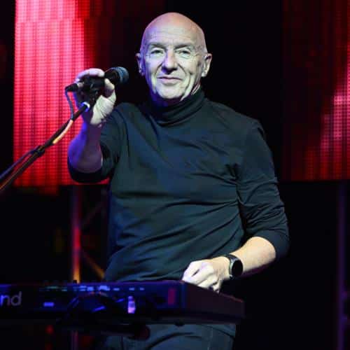 Les restes de midge ure montrent un «traitement urgent»
            

