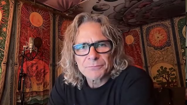 BLABBERMOUTH.NET