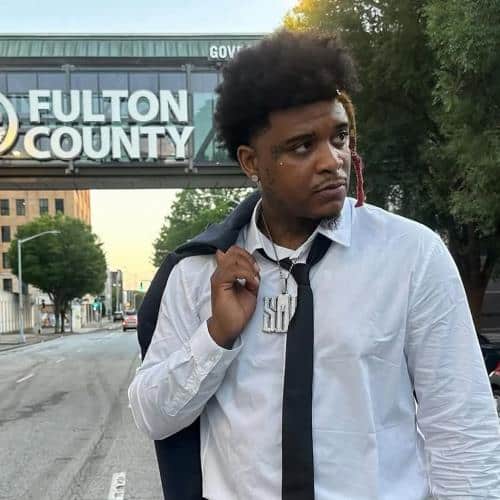 Rappeur T-hood mort à 33
            

