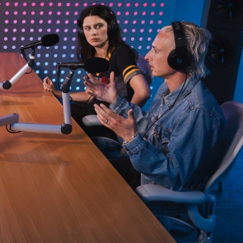 Wolf Alice célèbre le deuxième album de la carte avec la clairière 
            

