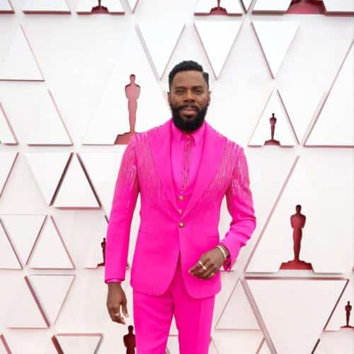 Colman Domingo recule après une réaction homophobe pour faire glisser l'apparence dans la vidéo de Sabrina Carpenter
            

