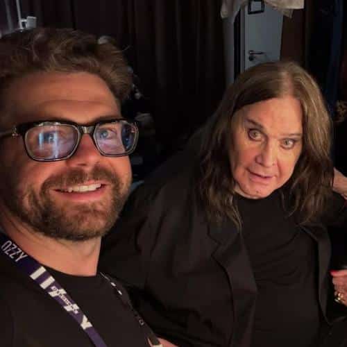 Jack Osbourne fait exploser les eaux Roger `` pathétiques '' sur les commentaires d'Ozzy Osbourne
            

