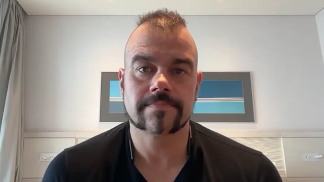 BLABBERMOUTH.NET