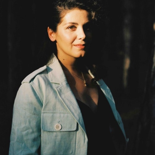 Katie Melua pour se produire au London Carol Service for Music Therapy Charity Nordoff et Robbins
            

