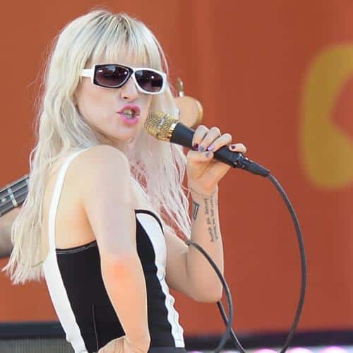 Hayley Williams doute Morgan Wallen un «chanteur country raciste»
            

