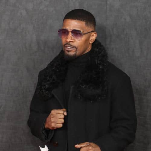 Jamie Foxx affronte la foule après qu'une bouteille en verre ait été lancée sur GloRilla – rapport
            

