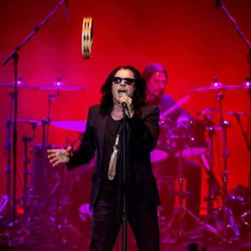 Les légendes du rock gothique The Cult feront une pause lors de leur tournée
            

