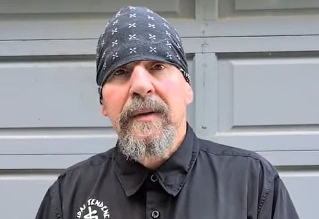 BLABBERMOUTH.NET