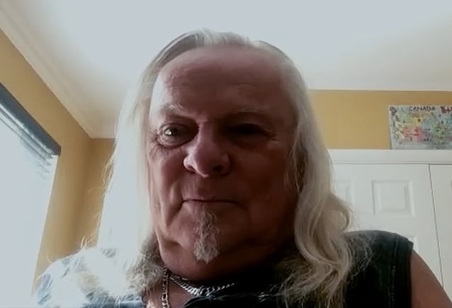 BLABBERMOUTH.NET