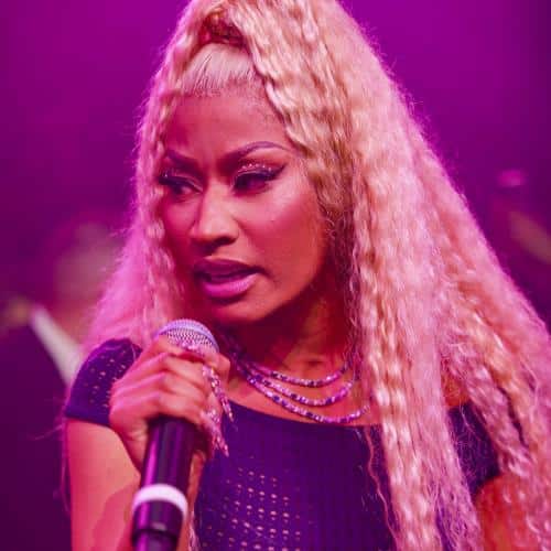 Nicki Minaj dénonce les persécutions présumées des chrétiens au Nigeria
            

