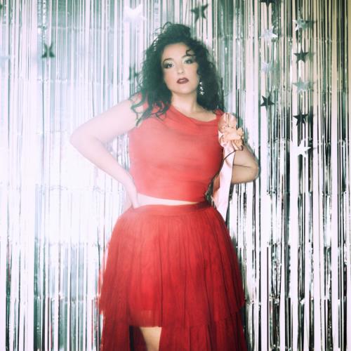 Casey McQuillen est fier de soutenir Ditch the Label
            

