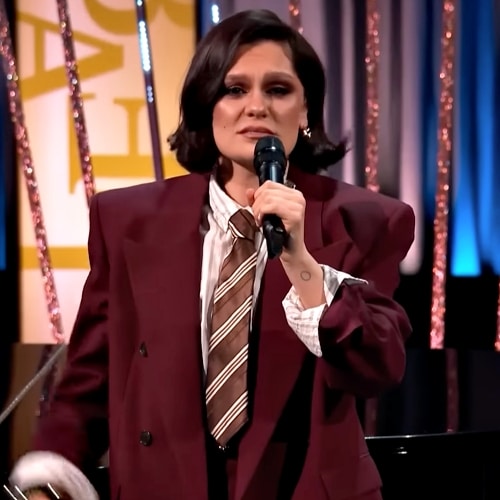 Jessie J jouera un spectacle de Noël gratuit et intime pour ses fans à l'Actors' Church de Covent Garden
            

