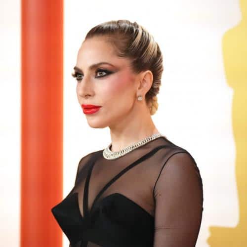 Lady Gaga « fait beaucoup de musique » pendant la tournée Mayhem Ball
            

